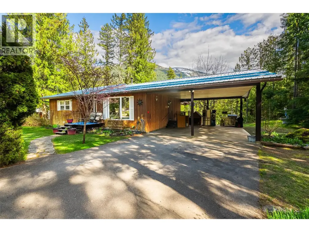 16324 Bowe Road, Crawford Bay